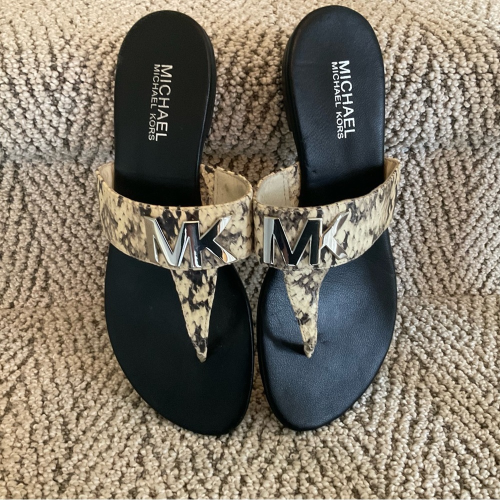 Michael Kors Black and Creme Leather Sandals